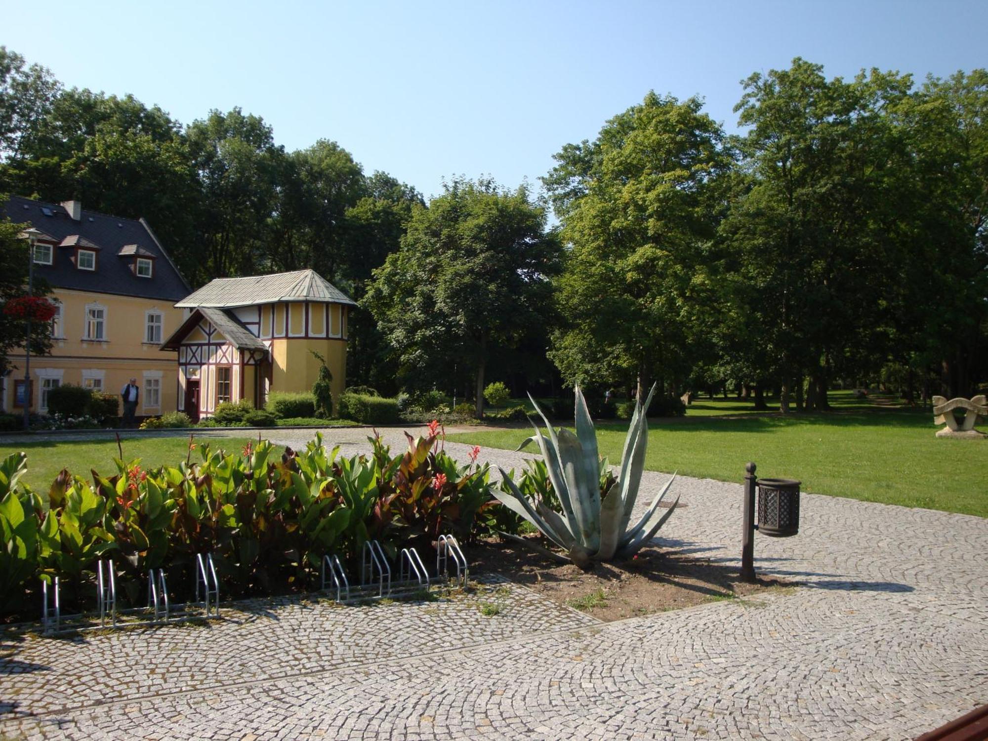 Lazne Evzenie Hotel Klasterec nad Ohri Exterior photo